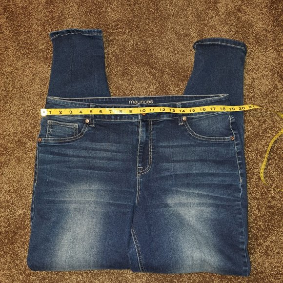 Maurices High Rise Jeans With Slight Distressing XL-R - Picture 5 of 8